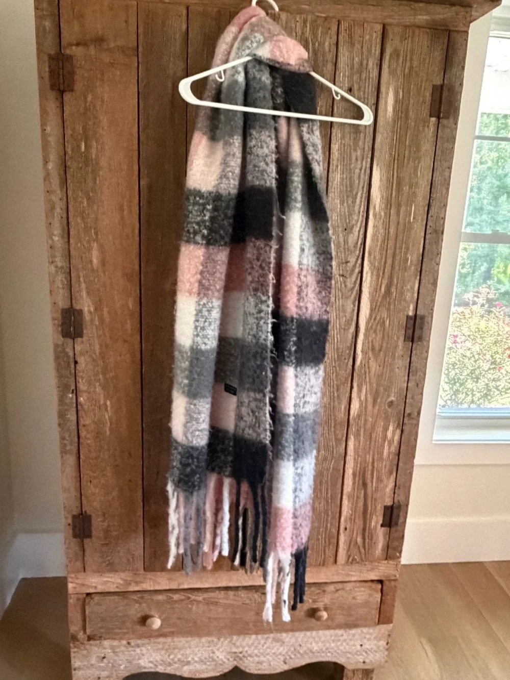 BURBERRY PINK WHITE GRAY CHECK PLAID OVERSIZED CASHMERE SCARF